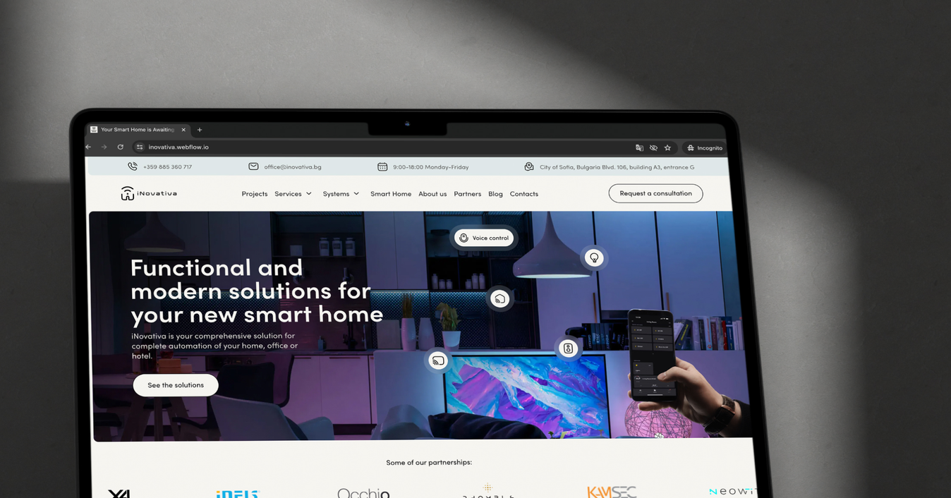 The Inovativa website on a laptop